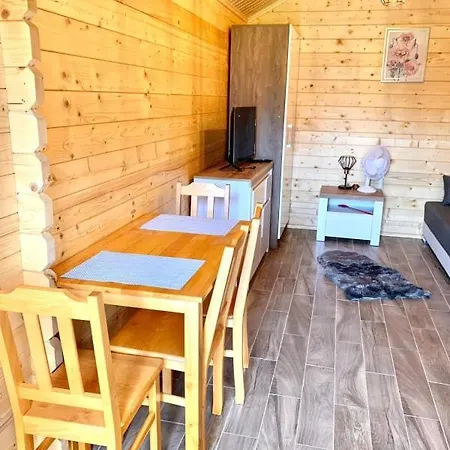 Osrodek U Antosia Na Mazurach Resort *